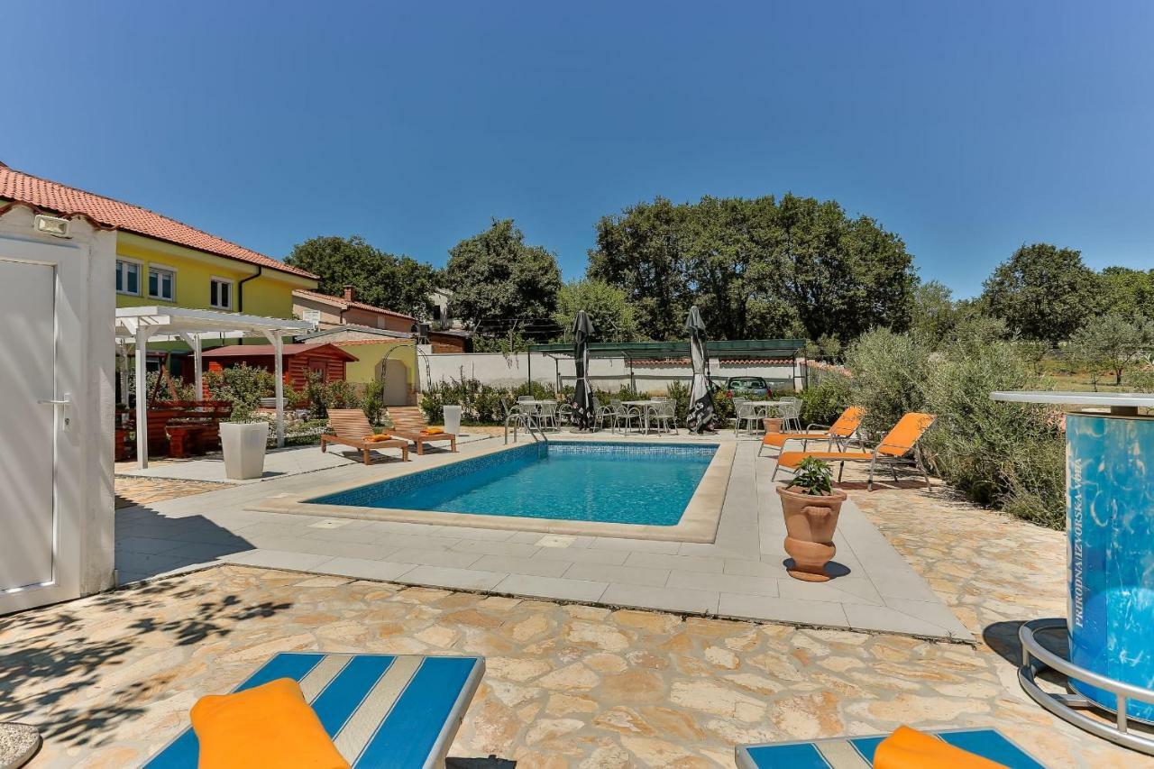 Apartments Dora Victoria Dream Medulin Dış mekan fotoğraf