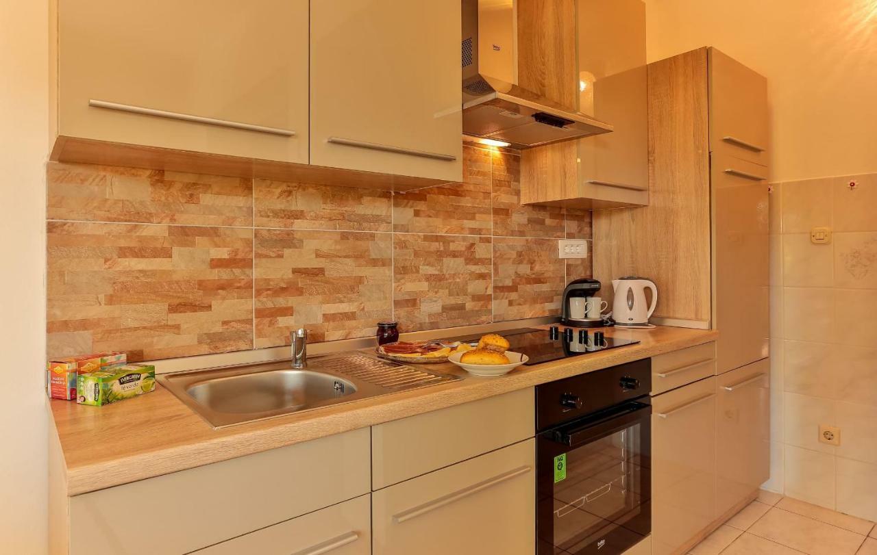 Apartments Dora Victoria Dream Medulin Dış mekan fotoğraf